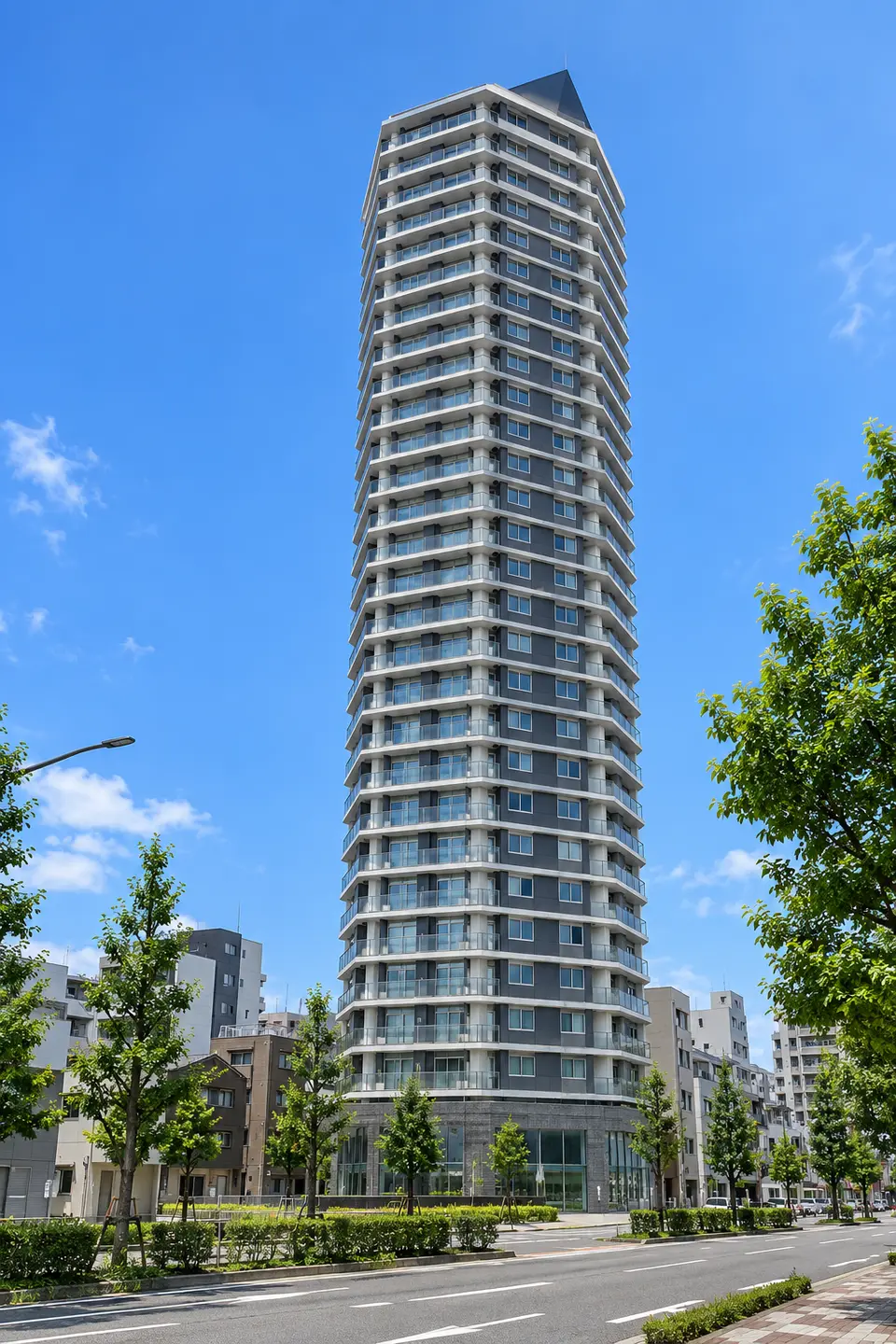 Generated illustration (not the actual building) of LA KUREISUNISHIJINREJIDENSHARU TOWER