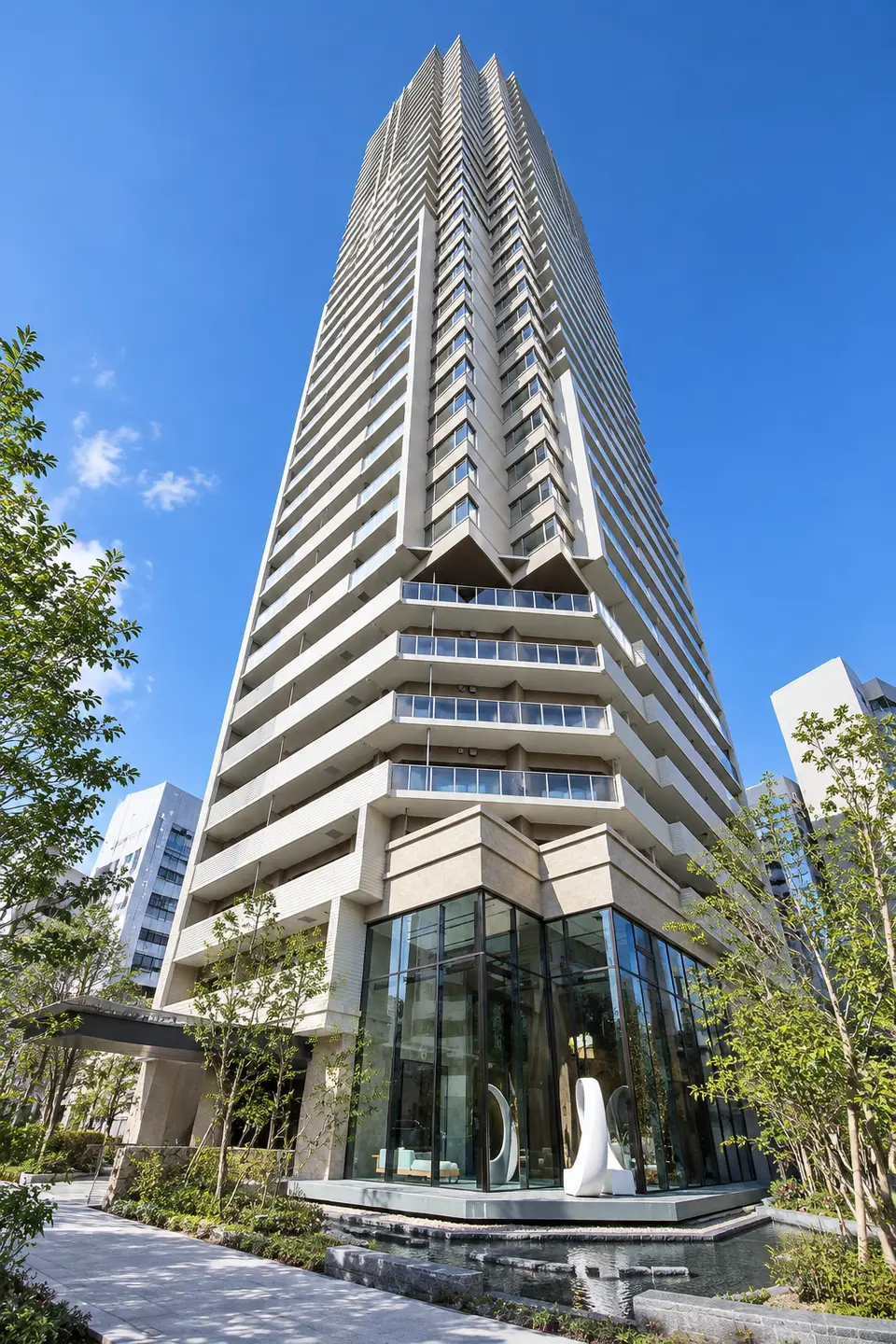 Generated illustration (not the actual building) of GRAND DOMEZONUEMACHIDAI RESIDENCE TOWER