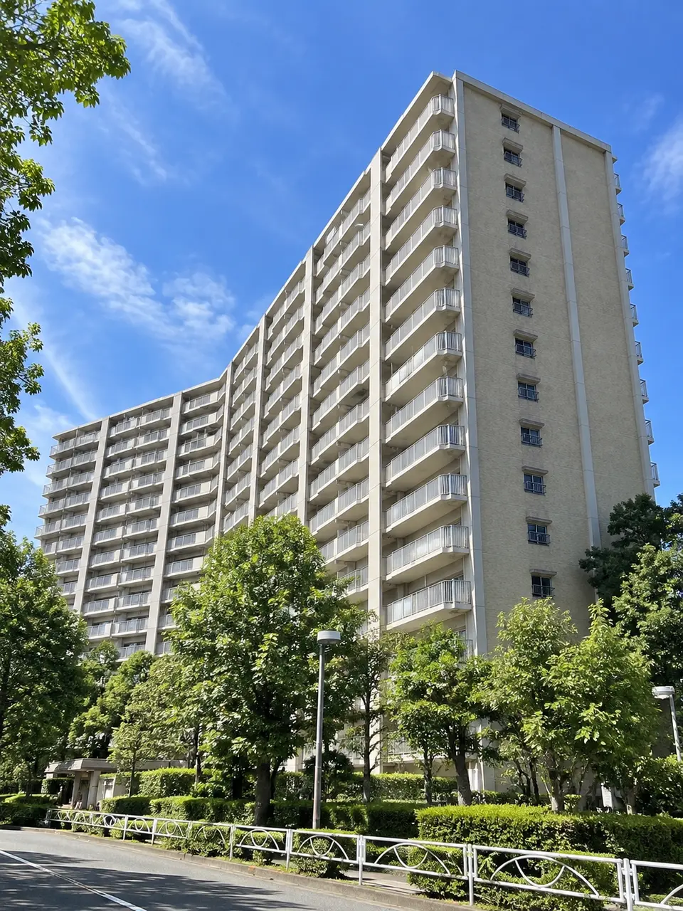 Generated illustration (not the actual building) of SEISHINKITAHAITSU 7 GOTO
