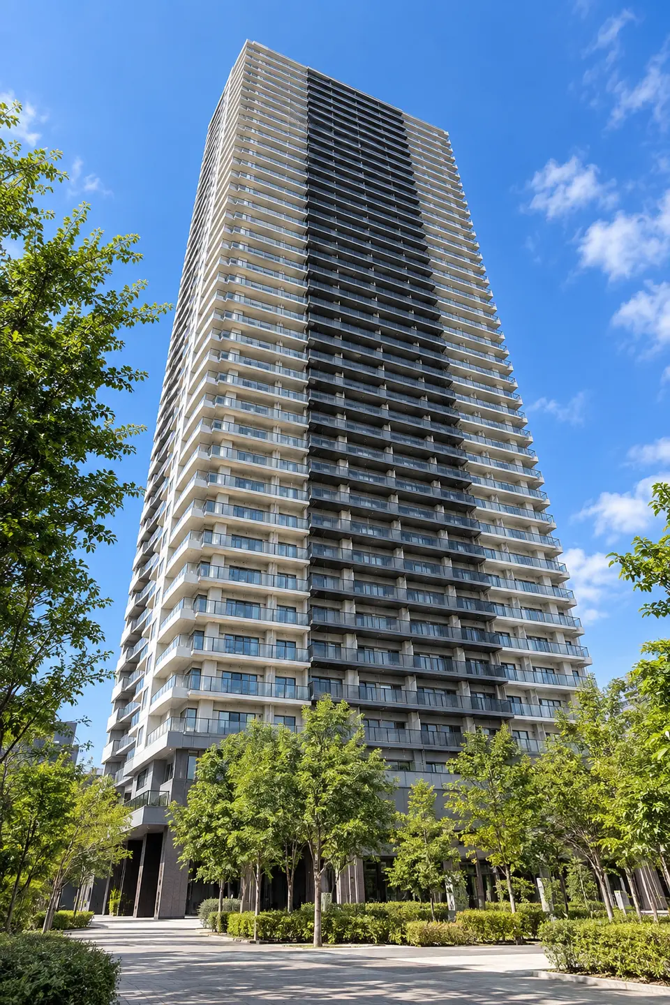 Generated illustration (not the actual building) of CITY TOWER KEISEIKANAMACHI TOWER