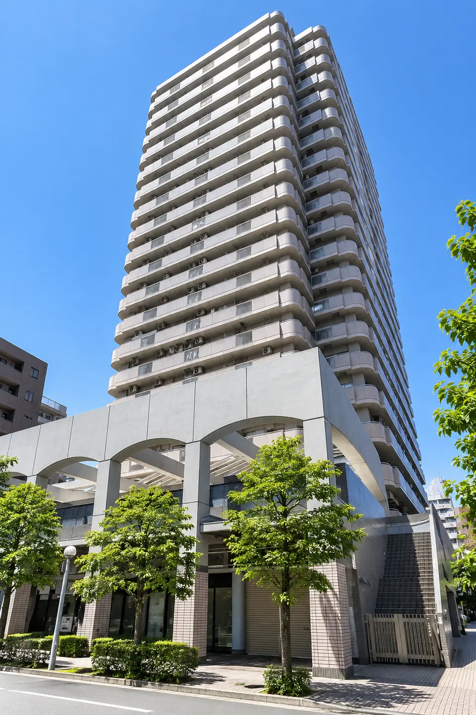 Generated illustration (not the actual building) of TWIN TOWER SUMITOSHI MORIKAN