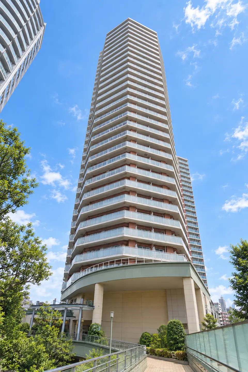 ユニゾンタワーのイメージ画像（生成。実際の建物とは異なります）