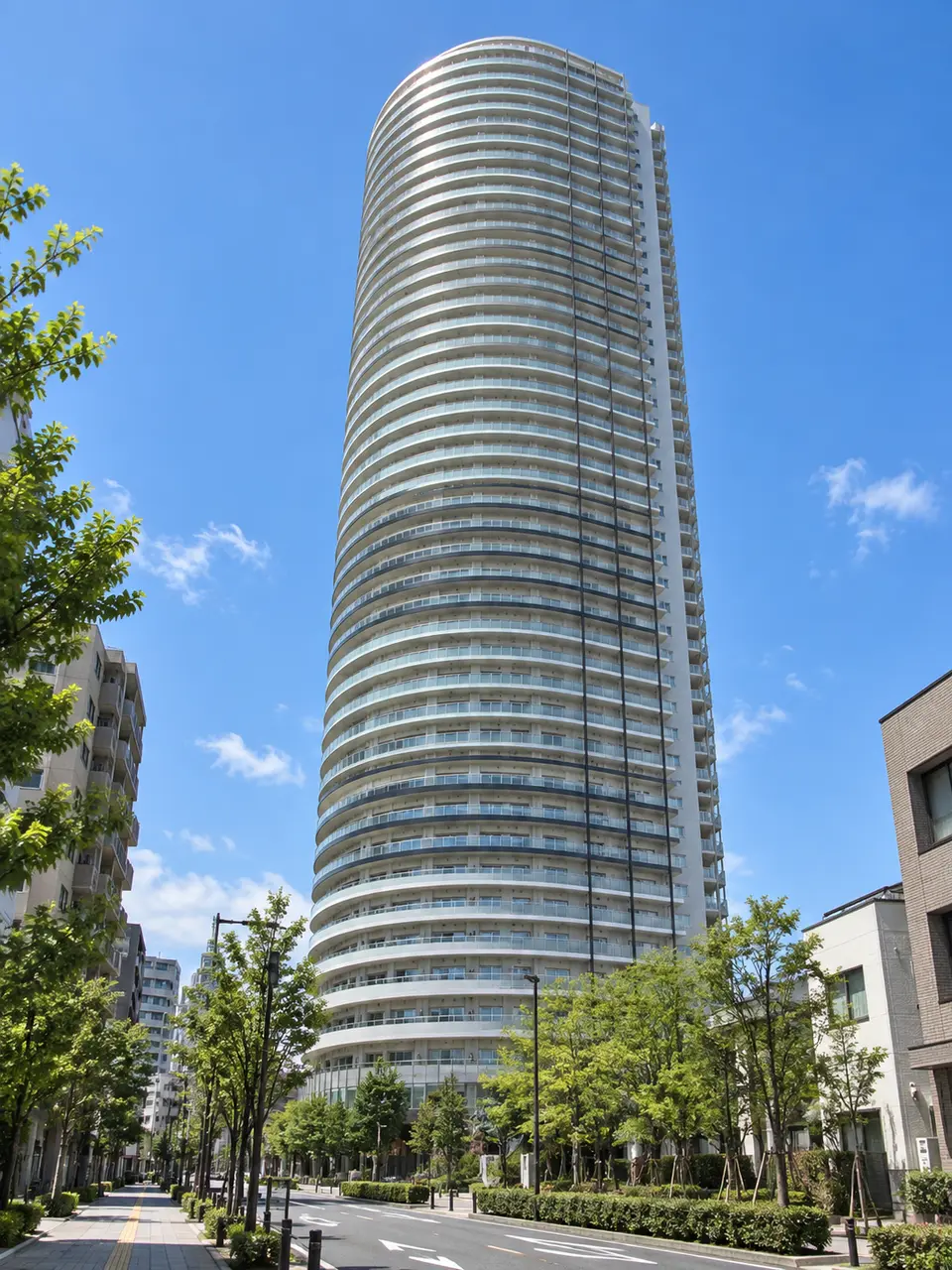 Generated illustration (not the actual building) of EAST KOAHIKIFUNENIBANKAN