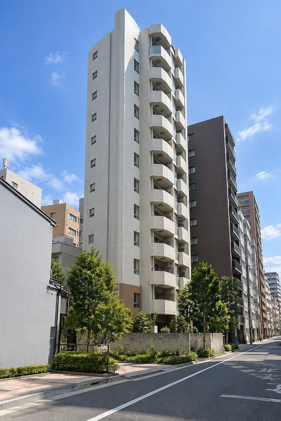 Generated illustration (not the actual building) of TAITOKUKOMAGATAITCHOMEKEIKAKU