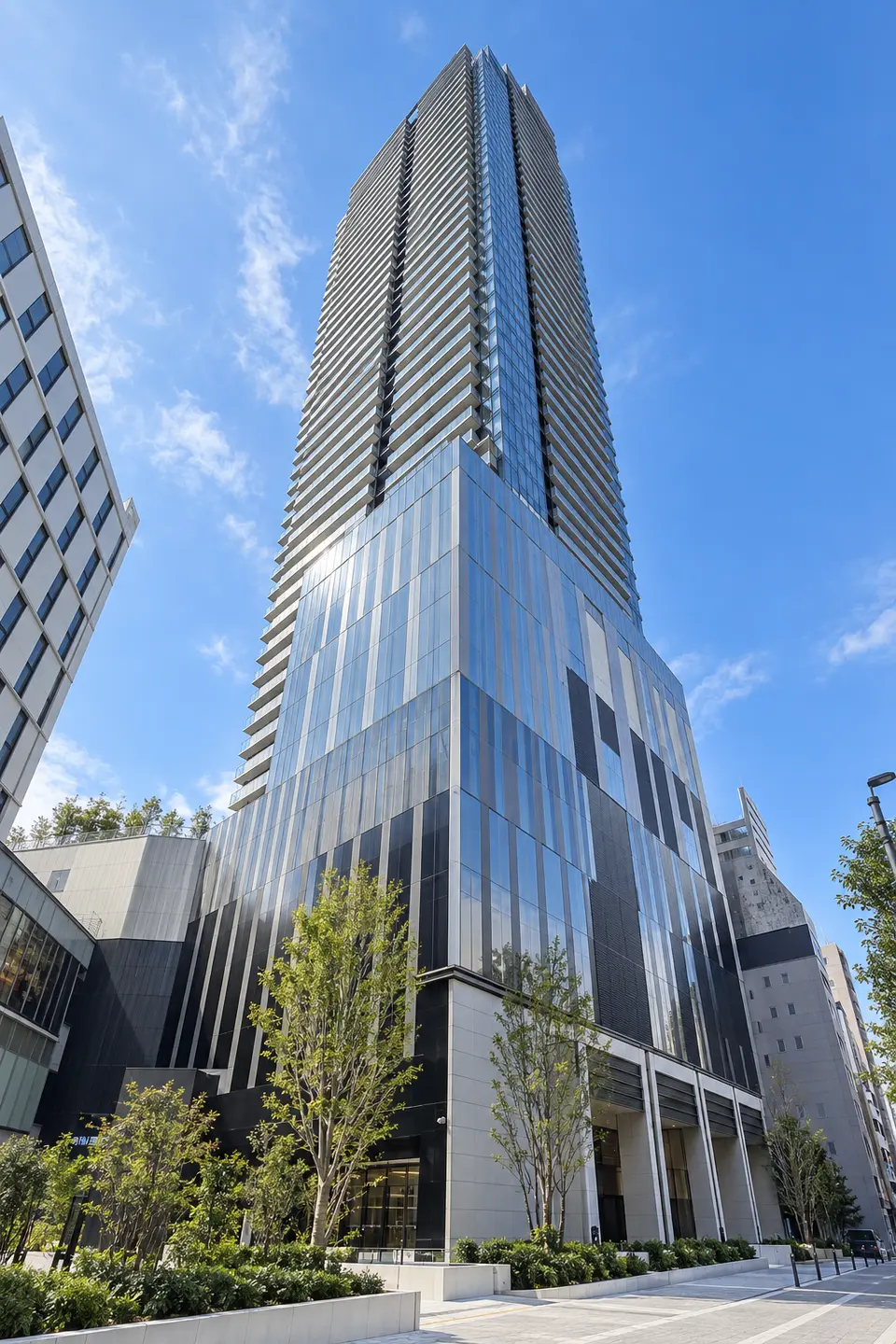 THE YOKOHAMA FRONT TOWER（ザ・ヨコハマフロントタワー）のイメージ画像（生成。実際の建物とは異なります）